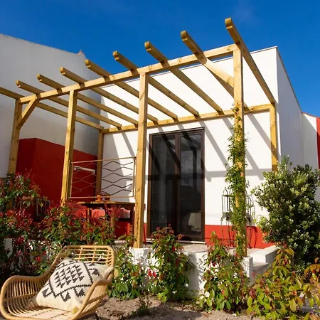 Quinta Dos Pernobes Дом отдыха *